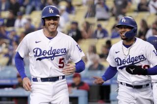 Los angeles dodgers gift hotsell shop